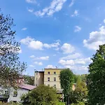 Centrum - Stara I Piękna Kamienica - Ulica Okrzei, Spokój, Parking, 25m2