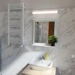 Centrum - Stara I Piękna Kamienica - Ulica Okrzei, Spokój, Parking, 25m2 Apartamento