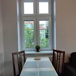 Centrum - Stara I Piekna Kamienica - Ulica Okrzei, Spokoj, Parking, Przestronnie, Nowosc