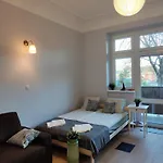 Centrum - Stara I Piekna Kamienica - Ulica Okrzei, Spokoj, Parking, Przestronnie, Nowosc Appartement