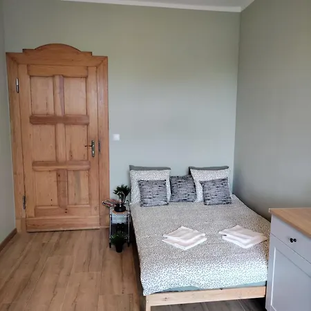 Centrum - Stara I Piękna Kamienica - Ulica Okrzei, Spokój, Parking, 25m2 *
