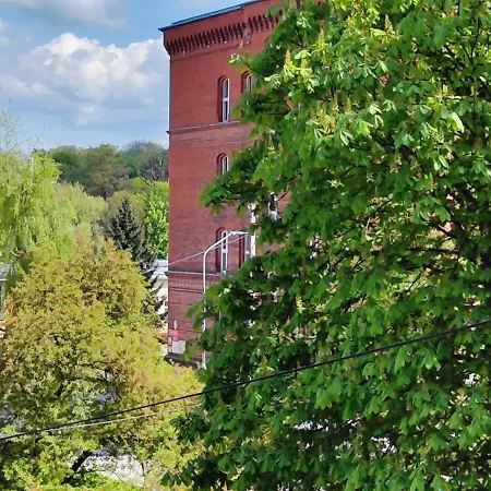 Centrum - Stara I Piekna Kamienica - Ulica Okrzei, Spokoj, Parking, 25m2 *