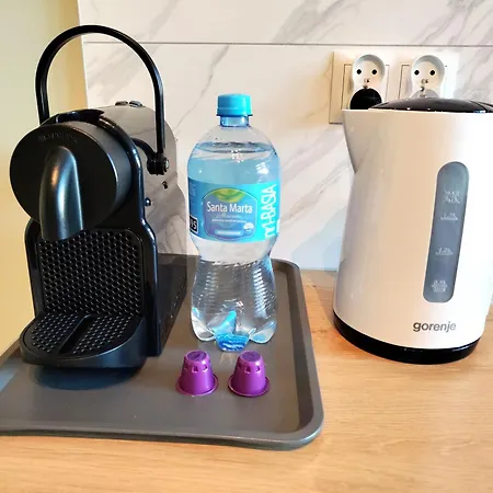 Daire Centrum - Stara I Piekna Kamienica - Ulica Okrzei, Spokoj, Parking, 25m2