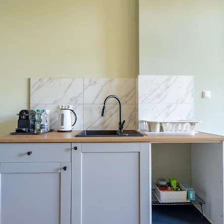 Apartment Centrum - Stara I Piekna Kamienica - Ulica Okrzei, Spokoj, Parking, Przestronnie, Nowosc
