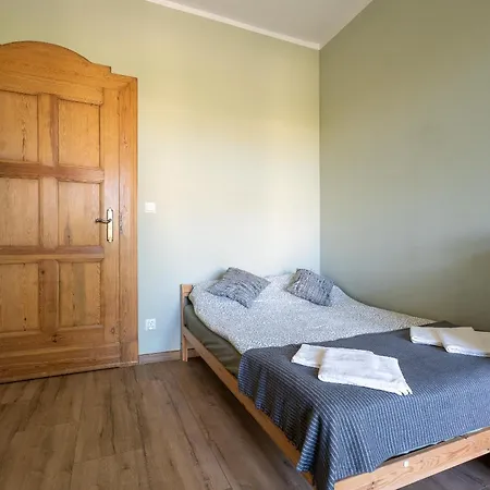 Apartment Centrum - Stara I Piekna Kamienica - Ulica Okrzei, Spokoj, Parking, Przestronnie, Nowosc Klodzko