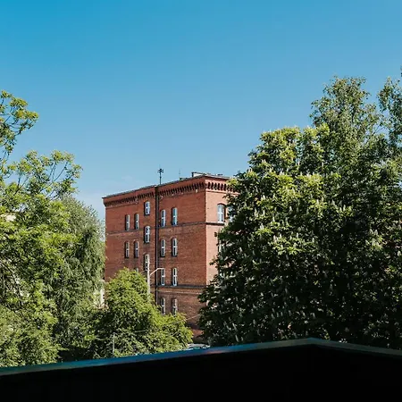 Centrum - Stara I Piekna Kamienica - Ulica Okrzei, Spokoj, Parking, Przestronnie, Nowosc Apartment