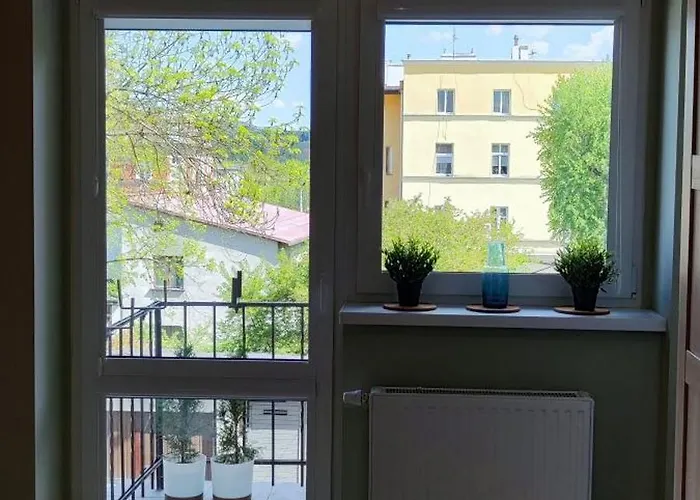 Centrum - Stara I Piekna Kamienica - Ulica Okrzei, Spokoj, Parking, 25m2 * 쿠드즈코