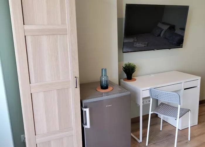 Appartement Centrum - Stara I Piekna Kamienica - Ulica Okrzei, Spokoj, Parking, 25m2 Kłodzko