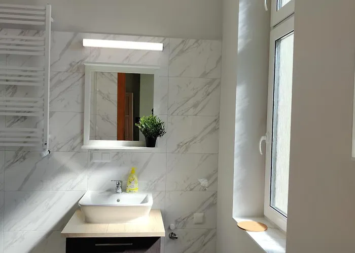 Centrum - Stara I Piekna Kamienica - Ulica Okrzei, Spokoj, Parking, 25m2 Appartement *